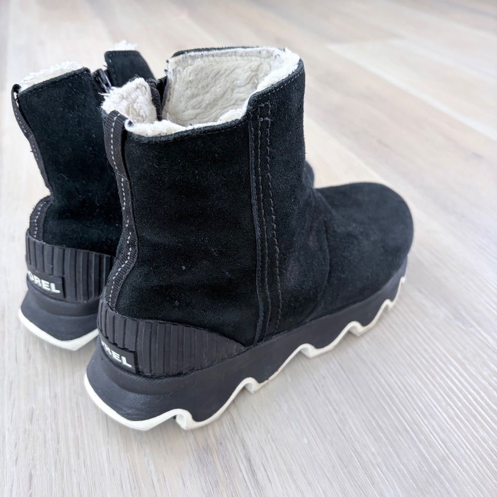 Sorel Kinetic Short Black Suede Faux Fur Lining Ankle Boots‎ Womens 7